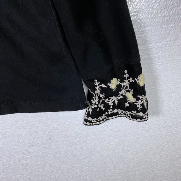 J. Jill Size Medium Black Embroidered Floral Top - Picture 8 of 8